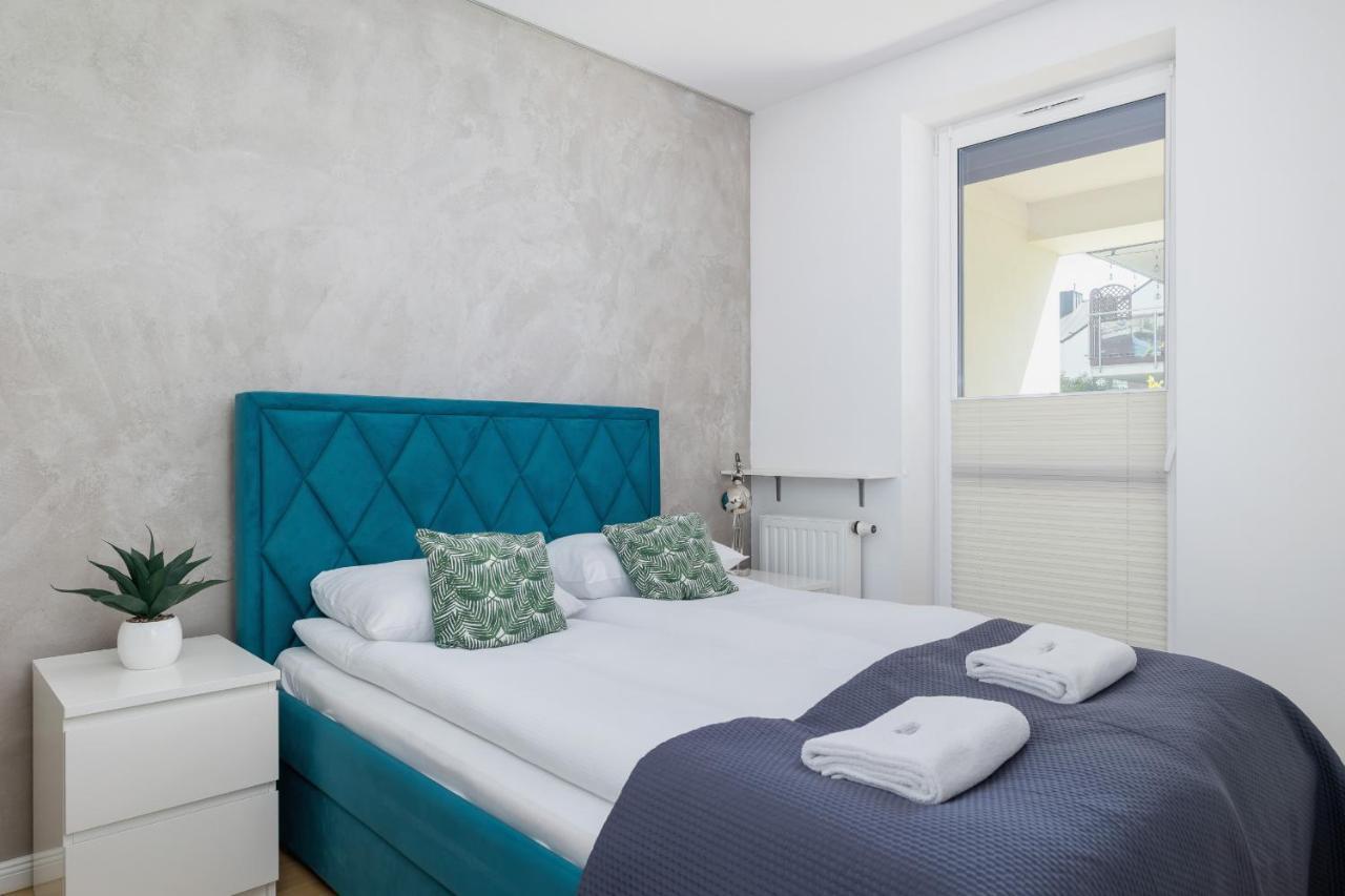 Osiedle Zyczen Stawowa Cracow By Renters Apartment